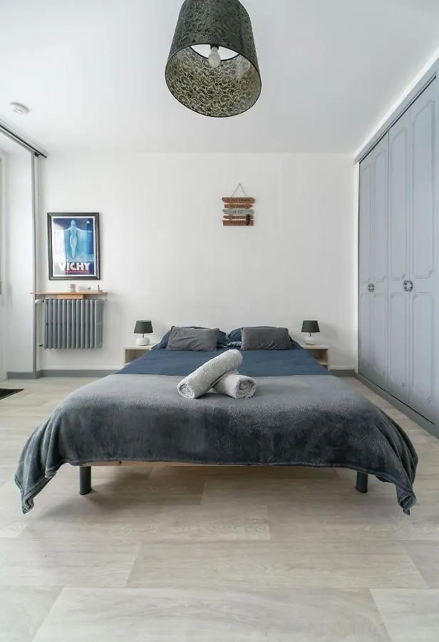 Apartment Le Venise - Appartement Design - Centre Ville - Parcs Vichy